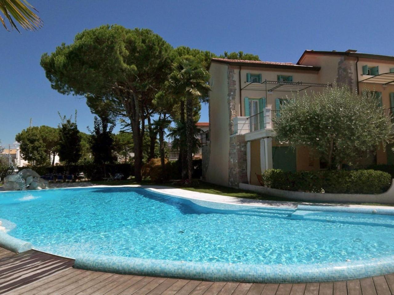 Liro Apartments Lido di Jesolo Exterior photo